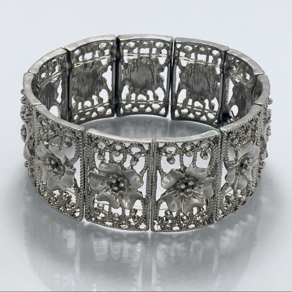 Silver toned bracelet